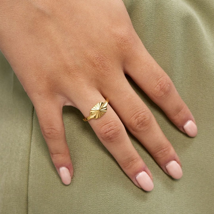 Saga Ring