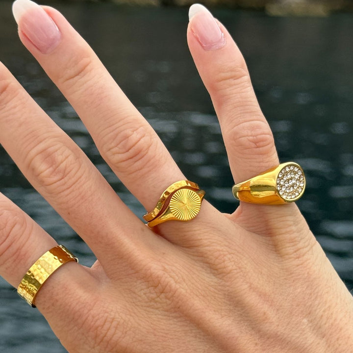 Aura Ring