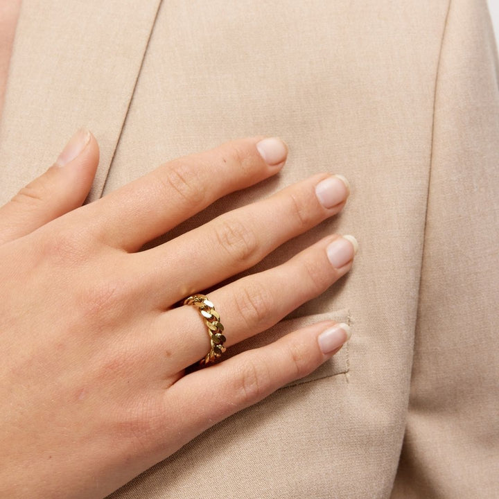 Svala Ring