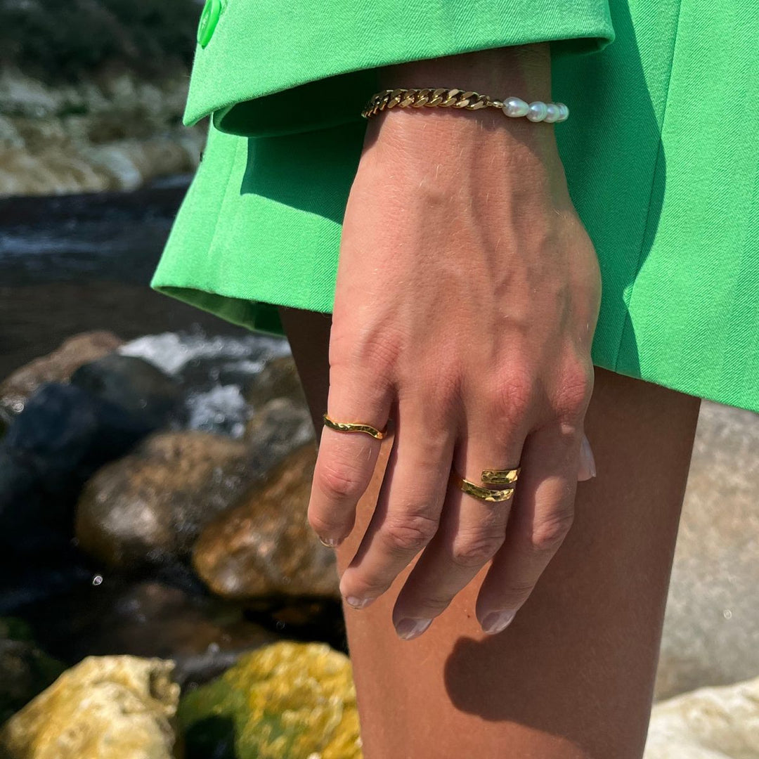 Aura Ring