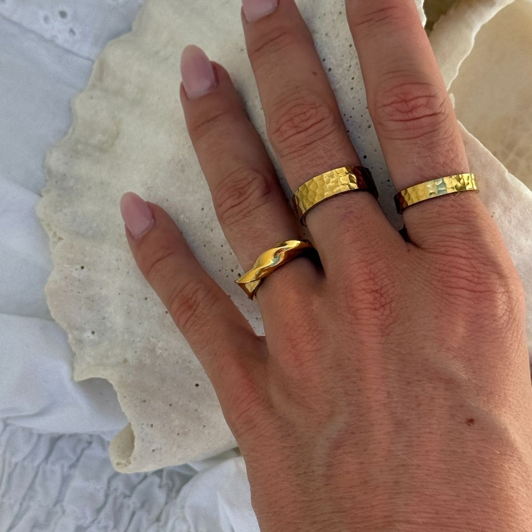 Skimra Ring