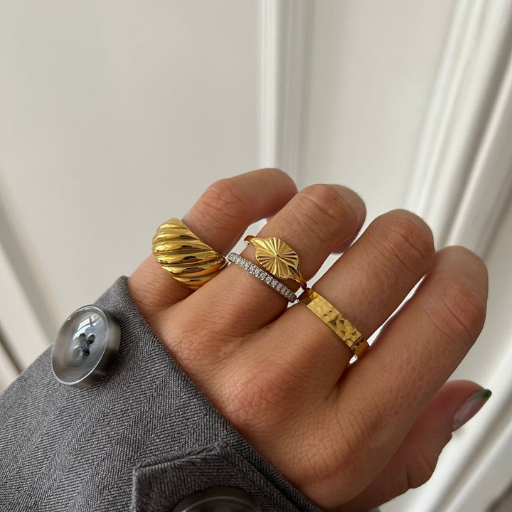 Saga Ring