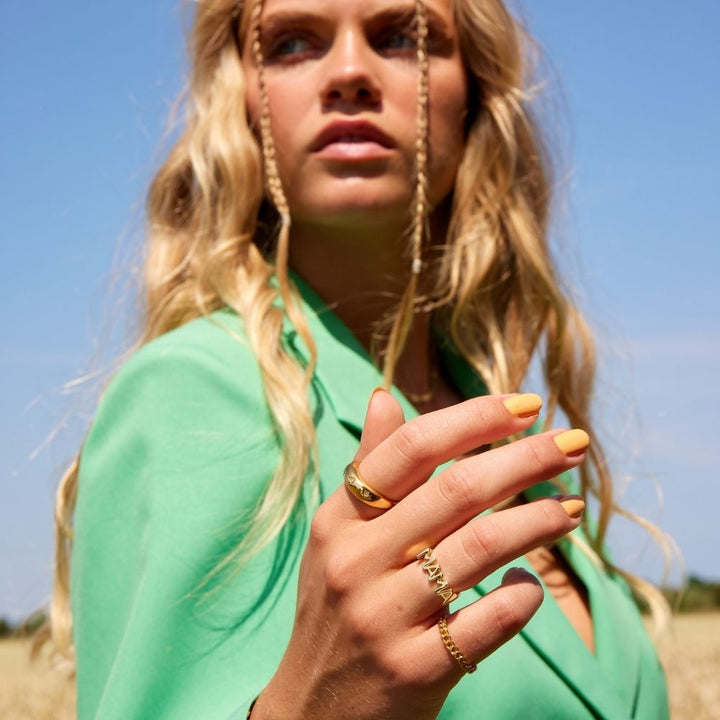 Natt Ring